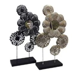 Metalinė dekoracija su veidrodžiu, 24,5 x 8 x 42 cm – SvarosPrekes.lt
